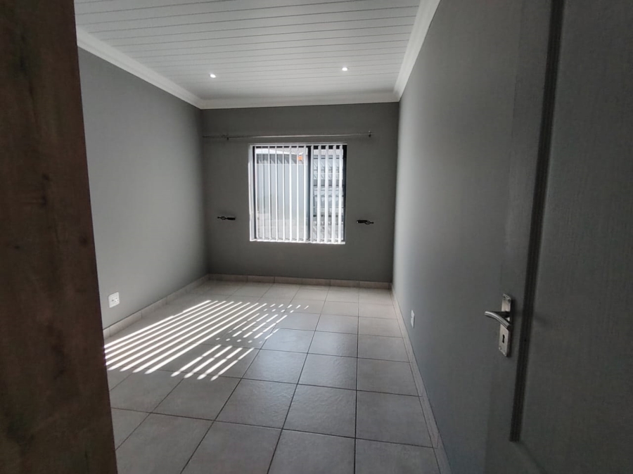 4 Bedroom Property for Sale in Island View Western Cape